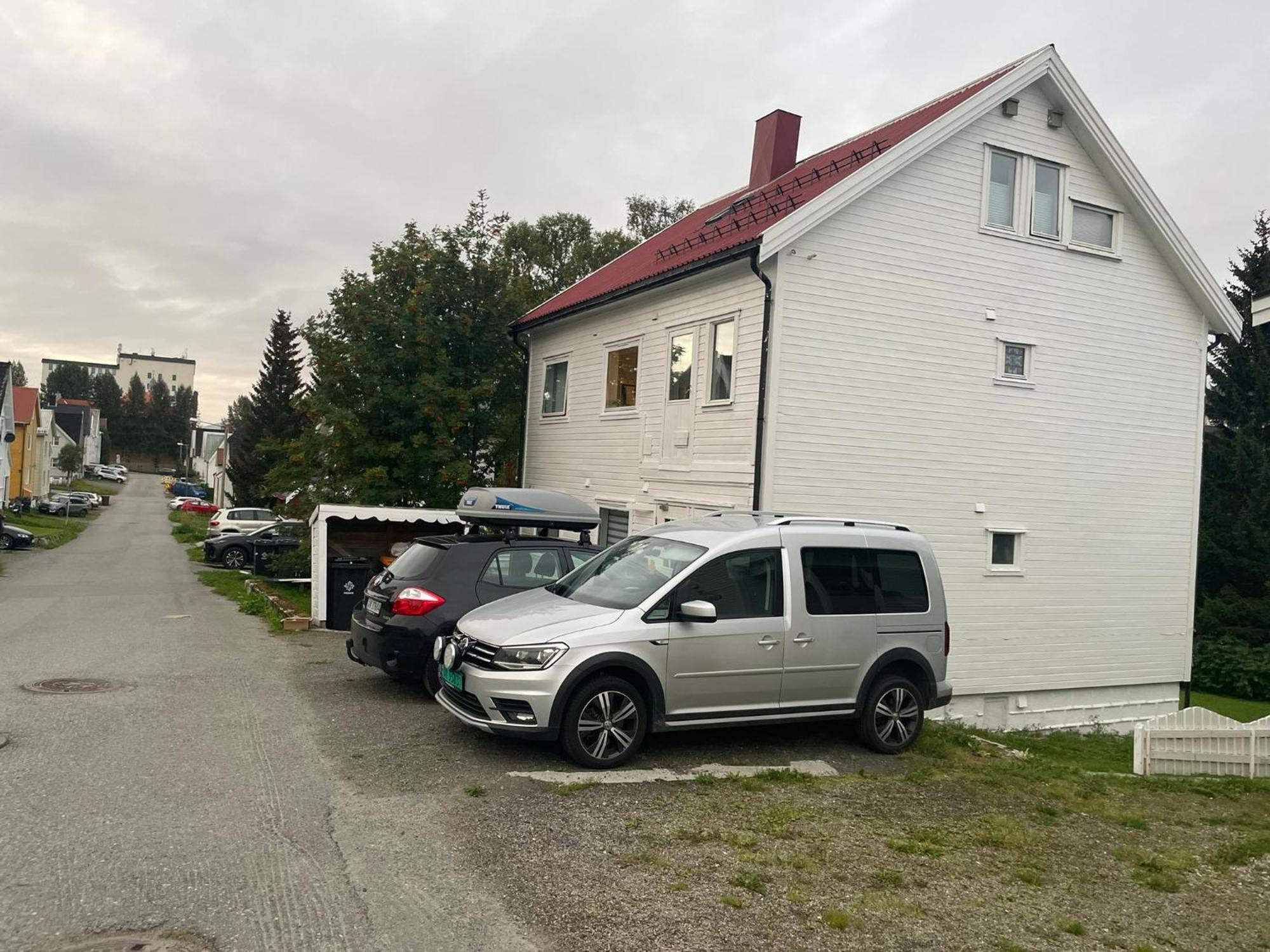 Centrally Located Apartment In Classic Townhouse Tromsø Exteriér fotografie